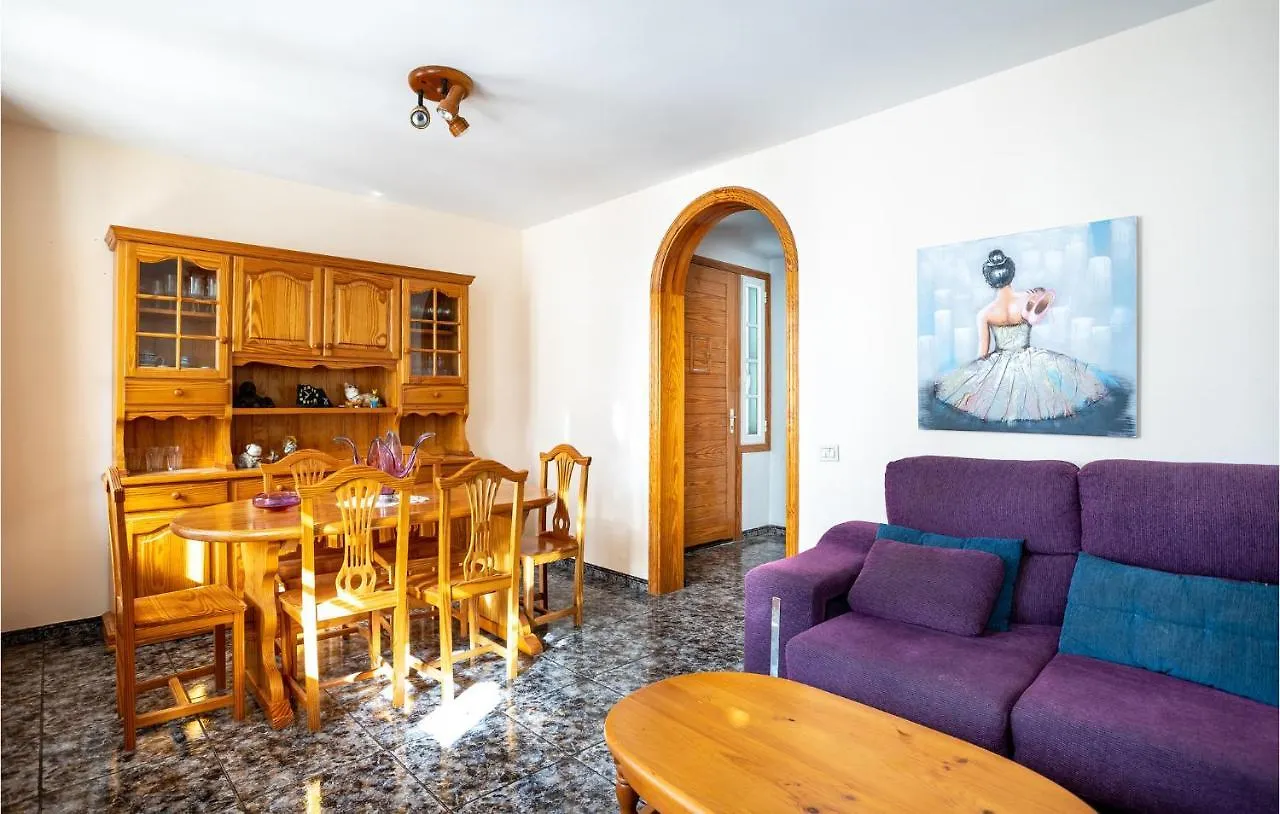 Holiday home 3 Bedroom Awesome Home In Abades Abades